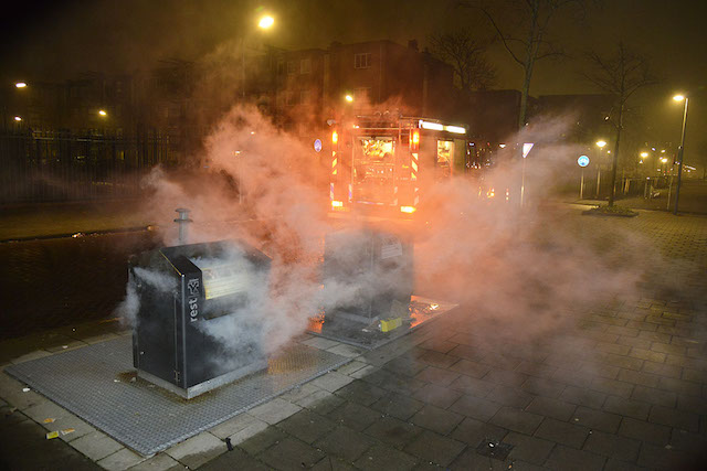 2017/9/20170101-04u23 GB 002 Containerbrand Nierkerkestraat.jpg